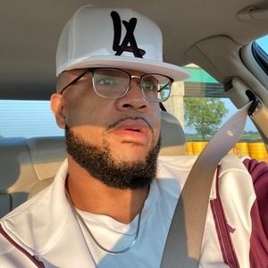 Meet your Posher, Roy